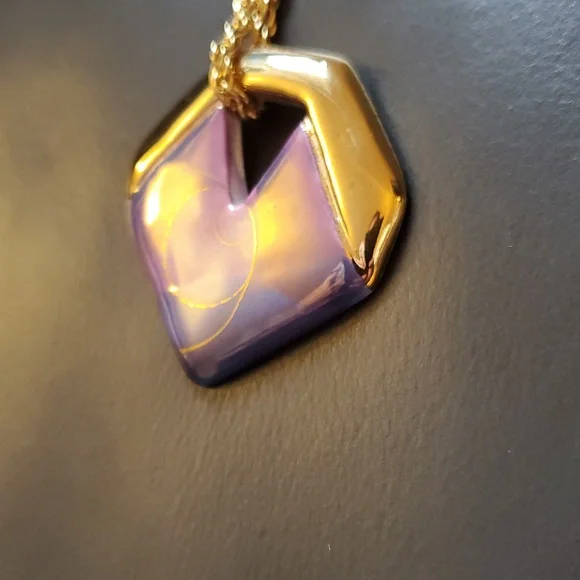 Vintage Gold Purple Blue Hand Painted Artist Signed Geometric Pendant Necklace - Picture 4 of 12